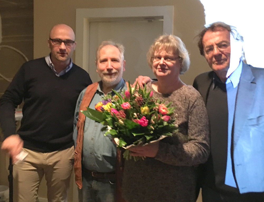 Ralf Janecki verabschiedet unsere Gastronomen Claudia und Detlef Burkhard. Rechts Fred Brauweiler.